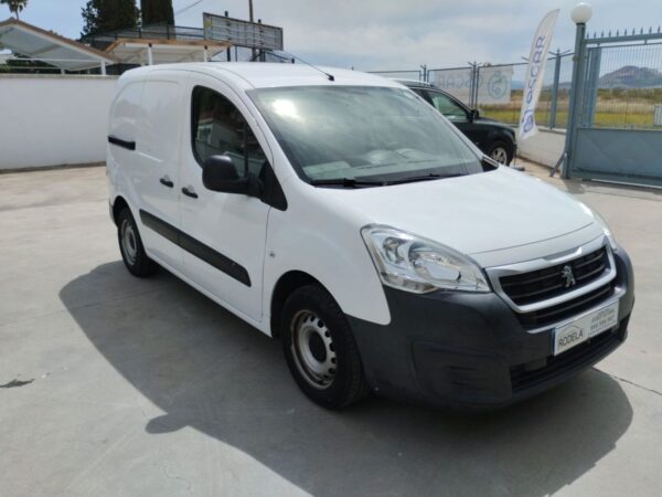 PEUGEOT Partner Furgon HDi 75 Confort Pack