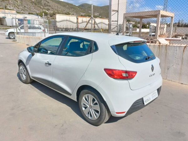 RENAULT Clio - Imagen 6