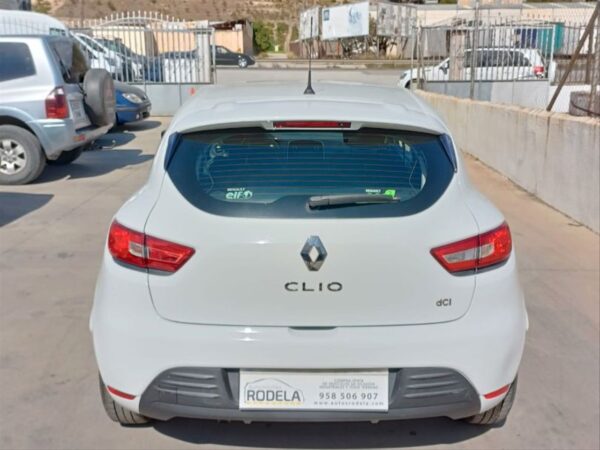 RENAULT Clio - Imagen 5