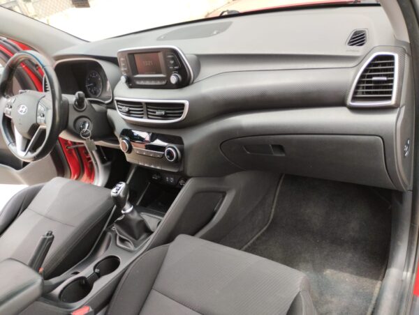 HYUNDAI TUCSON 1.6 GDI 4x2 - Imagen 18