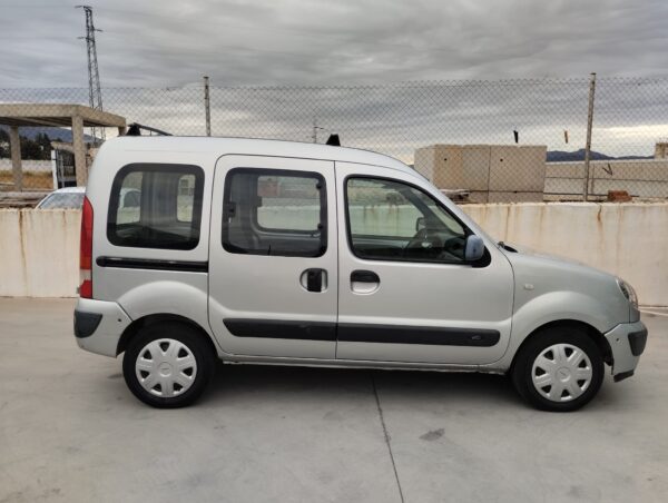 Renault Kangoo Combi 1.5 dCi Confort Expression - Imagen 7