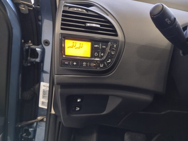 CITROEN C4 GRAND PICASSO 1.6 HDI EXCLUSIVE - Imagen 8