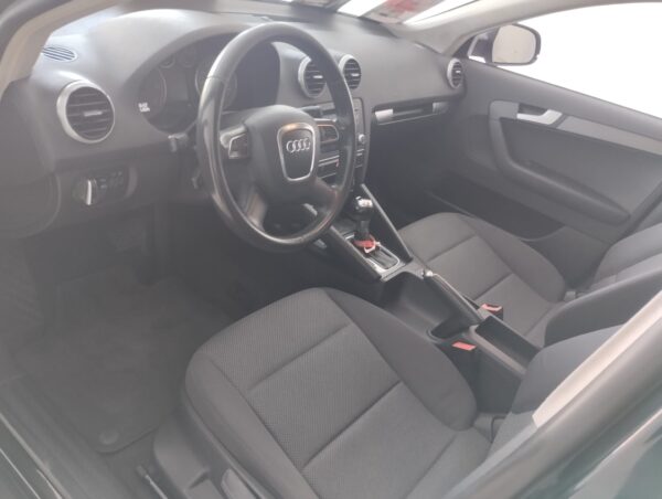 AUDI A3 1.6TDI SPORTBACK - Imagen 6