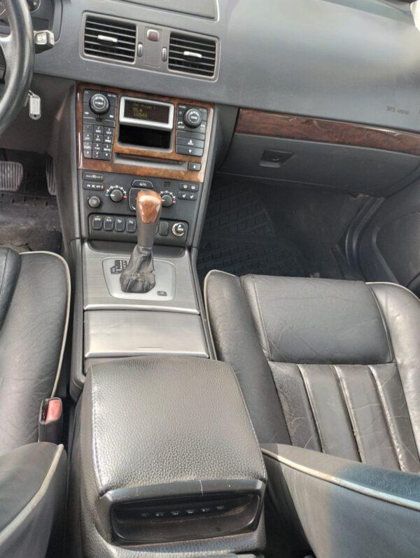 VOLVO XC90 D5 Executive 136 kW (185 CV) - Imagen 18