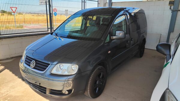 VW CADDY 1.9 TDI COMBI