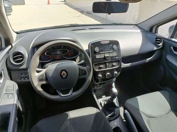 RENAULT Clio - Imagen 9